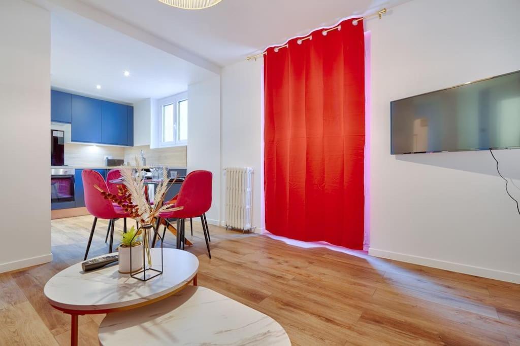 Welcome To Lava House Marly le Roi Bagian luar foto